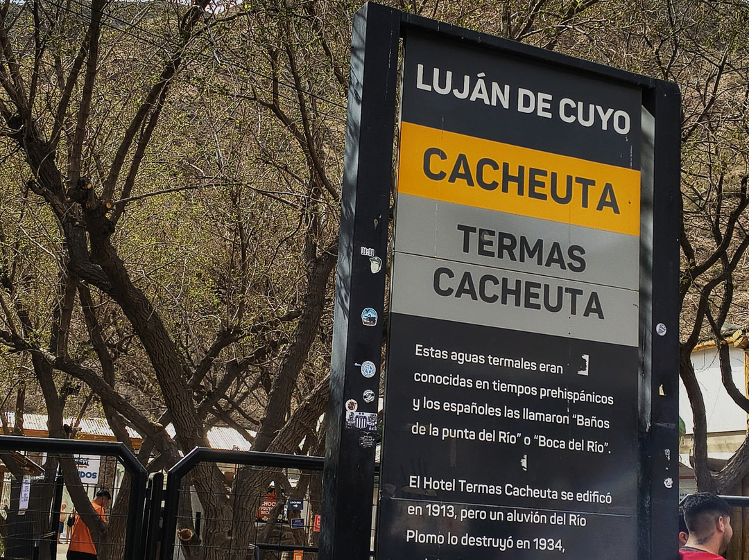 Parque de Agua Termal Cacheuta-卡楚塔必去景点