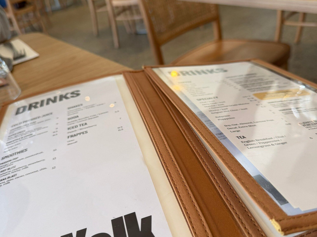 Yolk Café - Brooklyn Park
