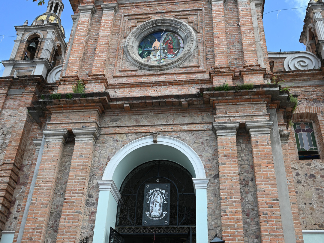 Parroquia de Nuestra Señora de Guadalupe-瓦拉塔港必去景点