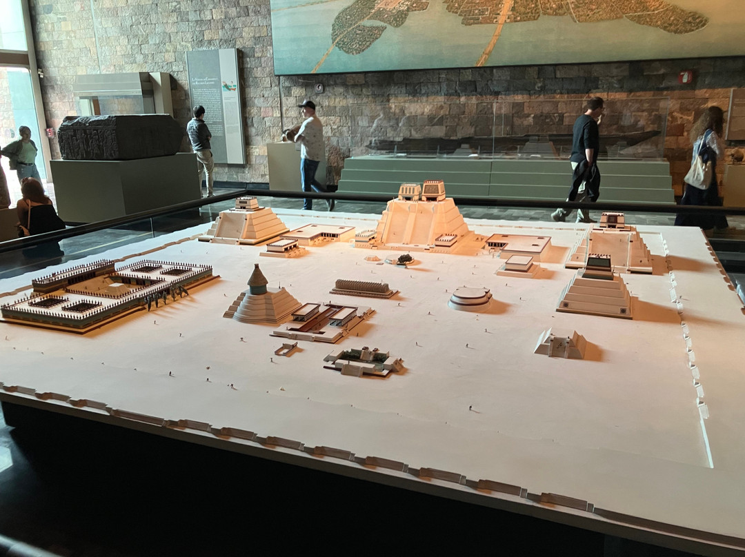 国家人类学博物馆 (Museo Nacional de Antropologia)-墨西哥城必去景点