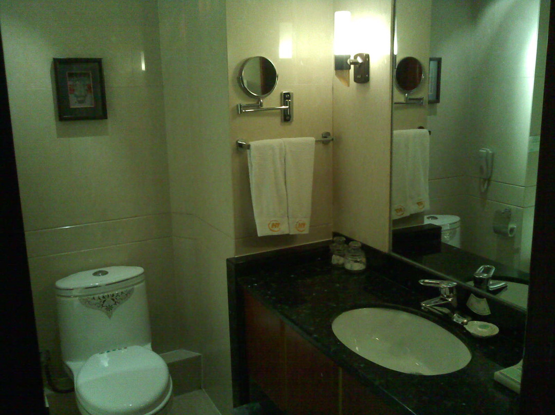 济南华山风景区黄台大酒店主图