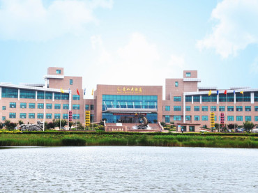 石岛赤山大酒店主图