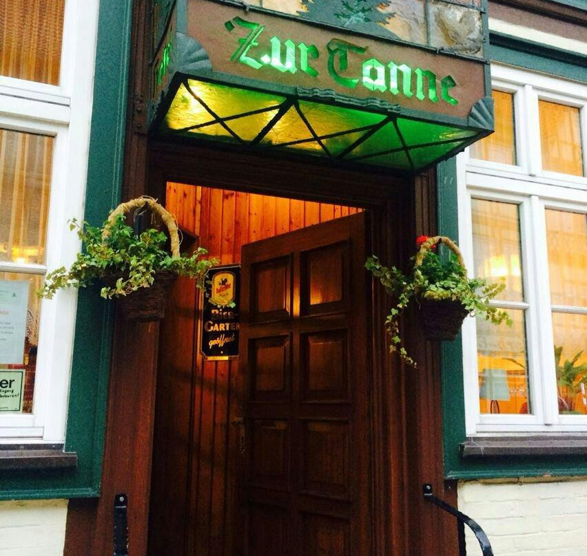 Hotel & Restaurant  Zur Tanne