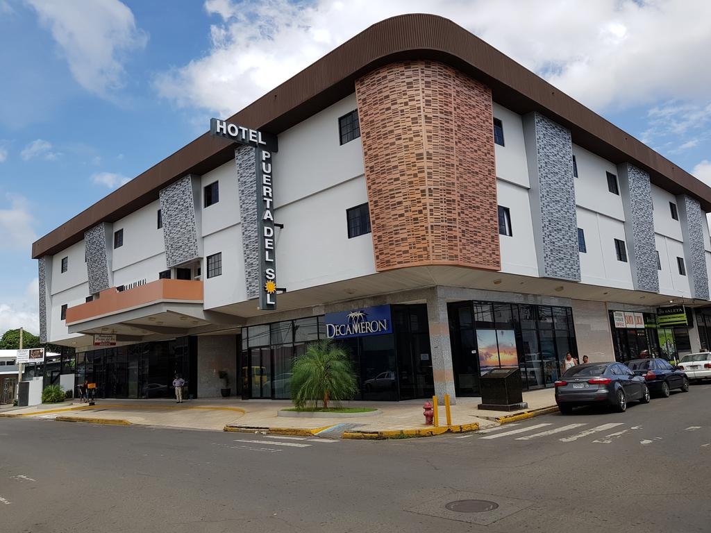 Hotel Puerta del Sol-官方