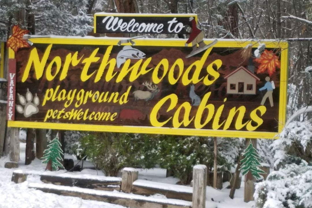 Northwoods Cabins主图