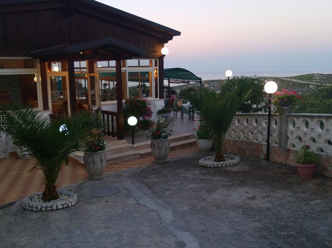 Hotel Godenizzo