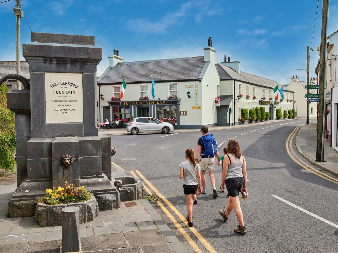 Hylands Burren Hotel主图