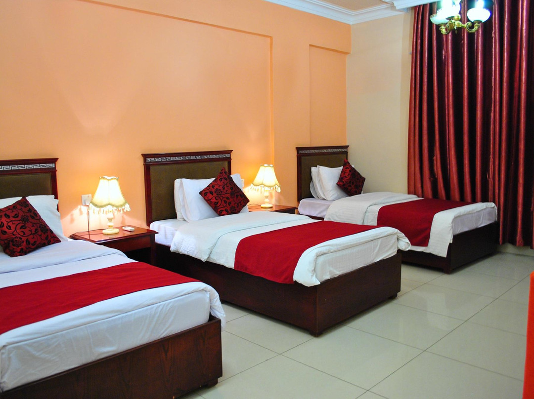 亚喀巴套房酒店