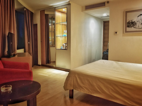 锦江之星风尚酒店(惠州西湖东站店)主图