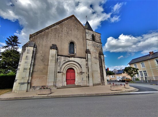 Église Saint-Pierre-Thurageau必去景点