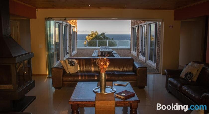 Marianella Guest House