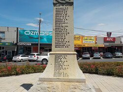 Warragul War Memorial-沃拉格尔必去景点