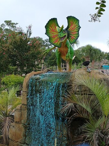 Jurassic Golf-美特尔海滩必去景点