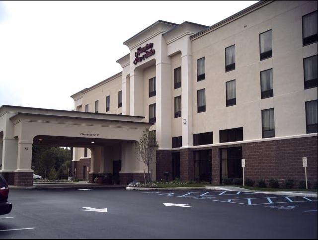 Hampton Inn & Suites Albany Airport主图