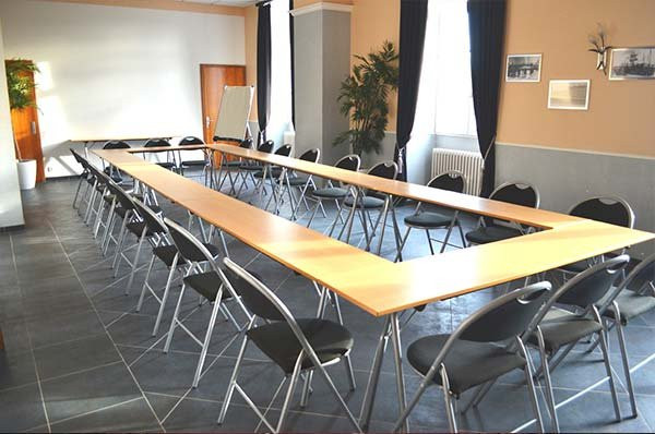 皇后宁静酒店主图