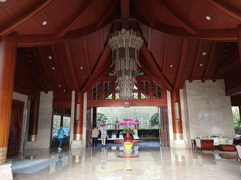 三亚半岭温泉海韵别墅度假酒店主图