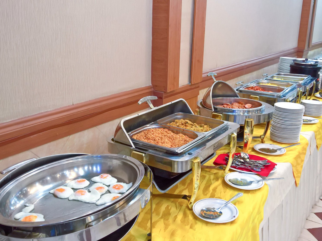 Shiraz Parsian Hotel