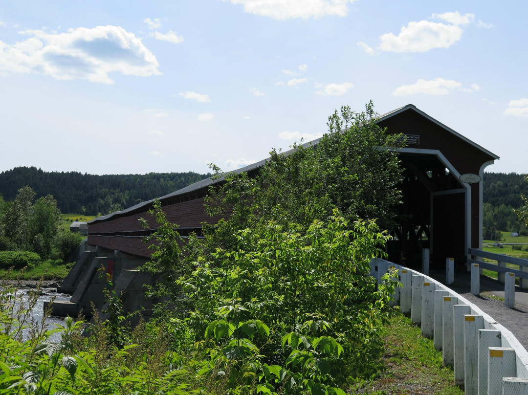 Pont Perrault景点图片