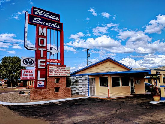 White Sands Motel主图