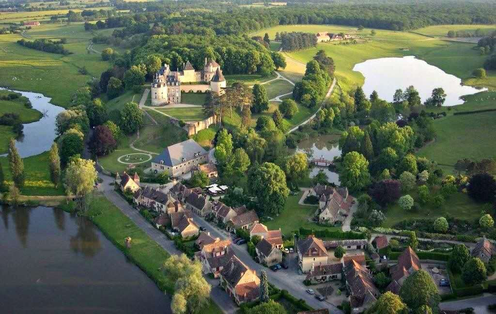 Apremont-sur-Allier旅游攻略图片