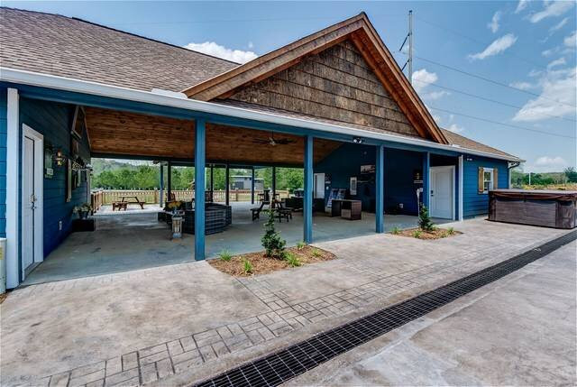 Waterside At Blueridge