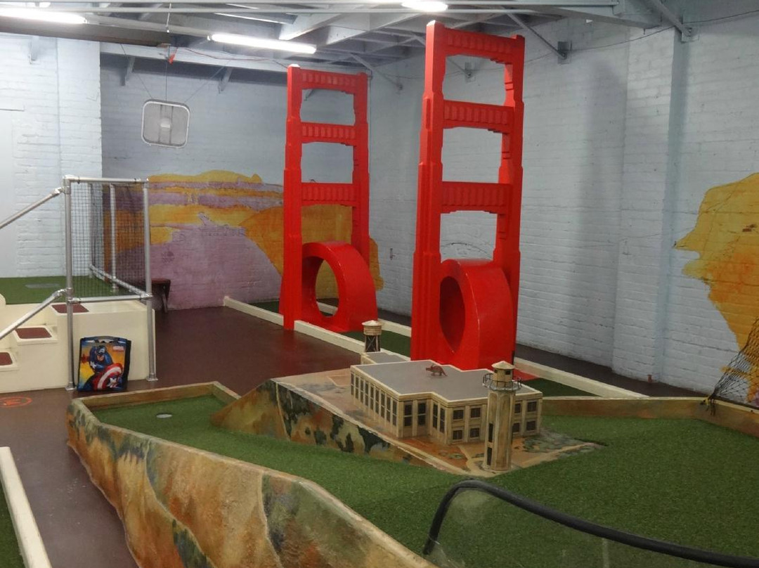 Subpar Miniature Golf Alameda景点图片