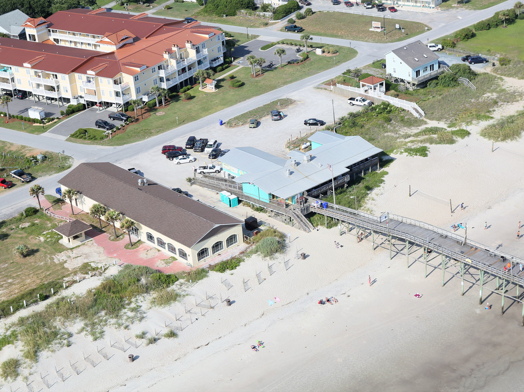 Oak Island Pier景点图片