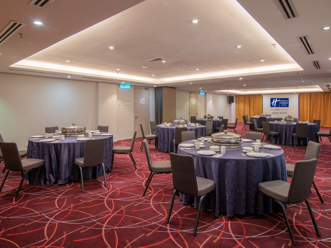 Holiday Inn Express & Suites Johor Bahru By IHG