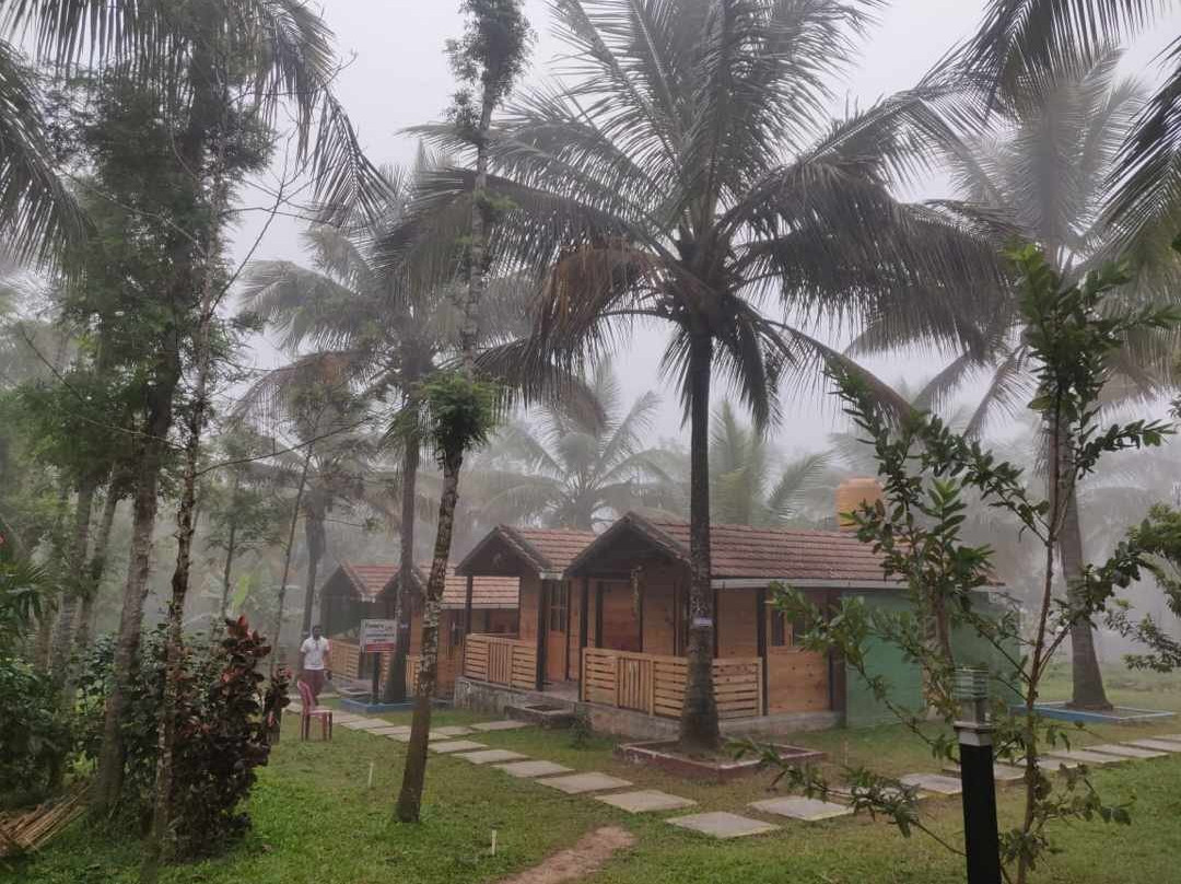 Farmer's Son Resorts主图