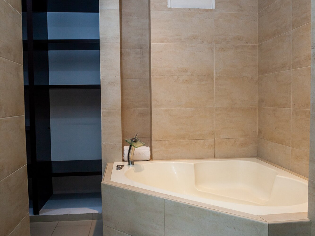 Hotel San Martin主图