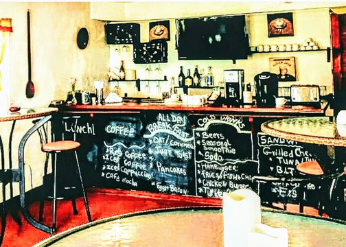 艾伦湾旅馆主图