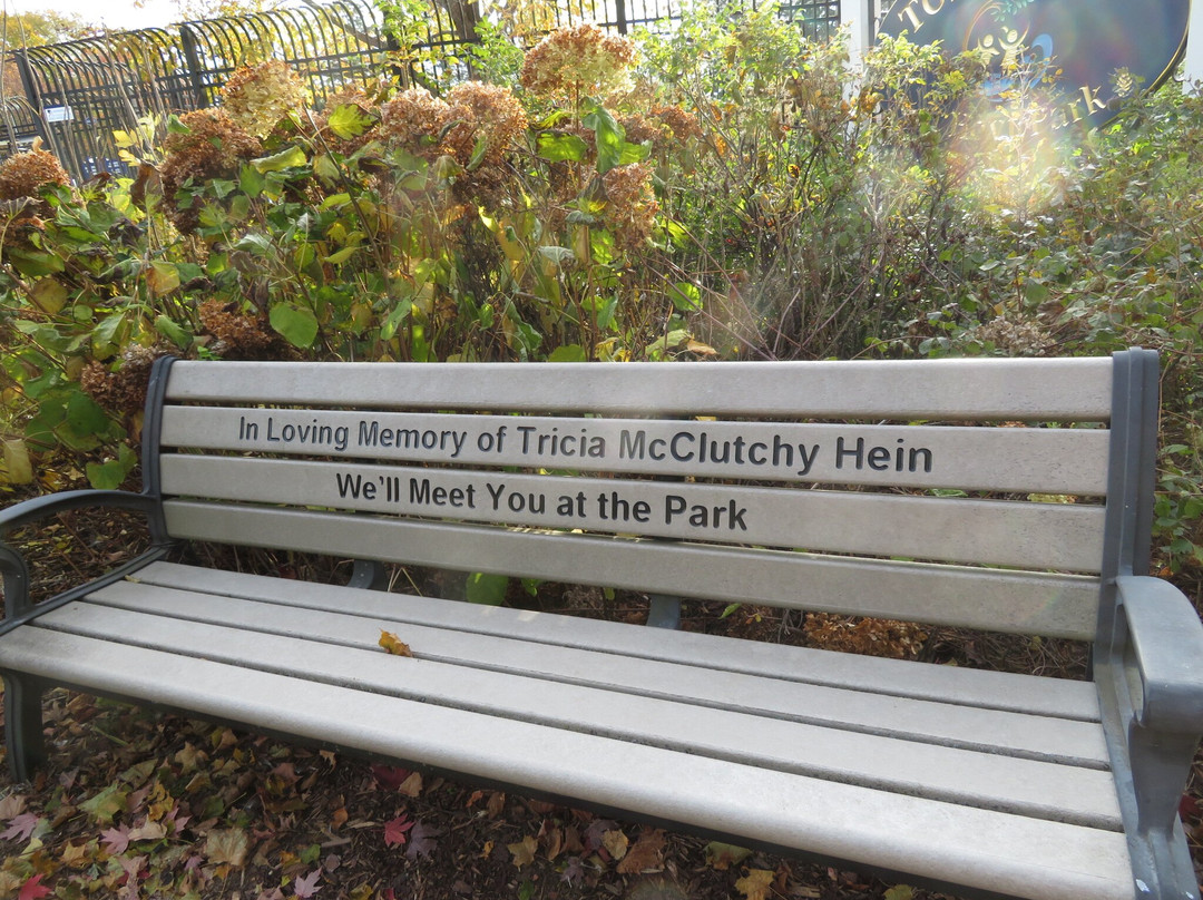 Hoyt Park-沃瓦托萨必去景点