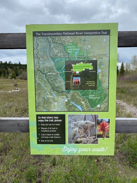 Transboundry Flathead River Interactive Trail-Polebridge必去景点