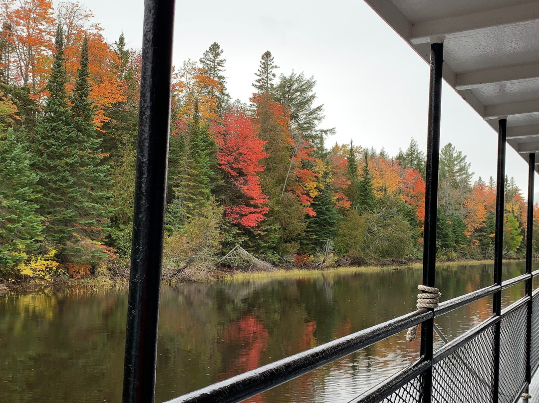 Toonerville Trolley Train and Boat Tours-Soo Junction必去景点