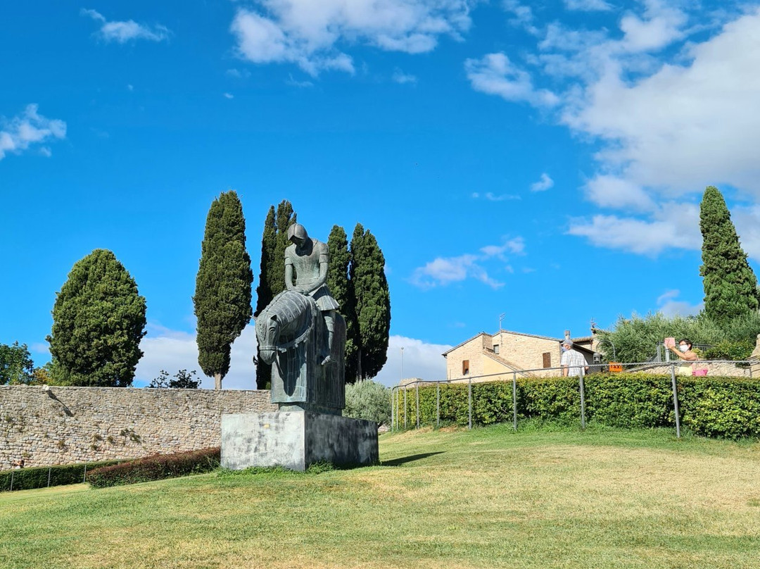 Piazza Superiore di San Francesco-阿西西必去景点