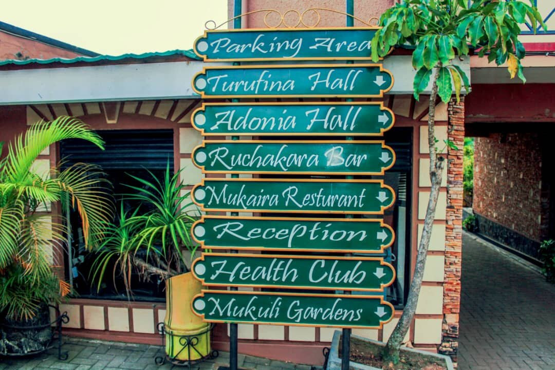 Green Valley Hotel主图