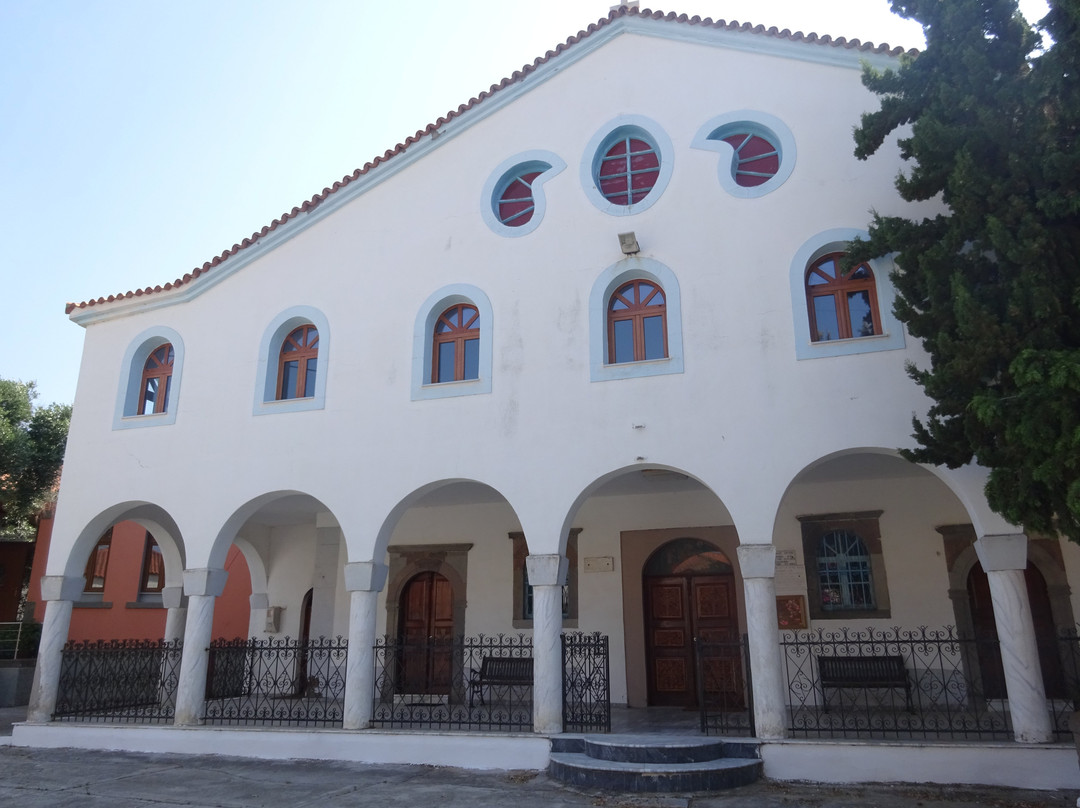 Holy Church of the Assumption of the Virgin景点图片