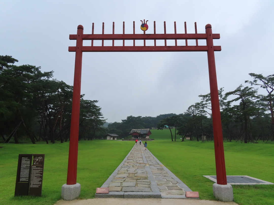 Yeongnyeongneung-骊州郡必去景点