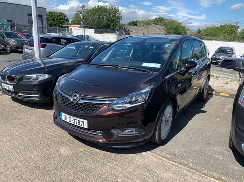 Arkle Memorial Statue-Ashbourne必去景点