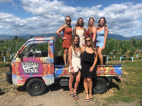 Sip And Anchor Luxury Wine Tours & Boat Charters-基洛纳必去景点