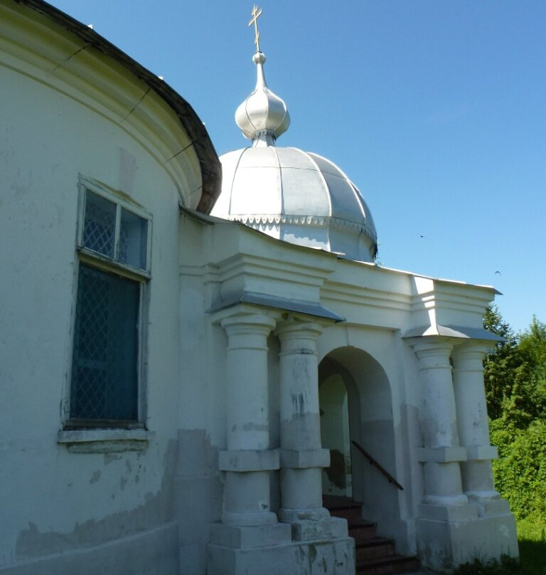 Church of Flora and Lavra-Yarlykovo必去景点