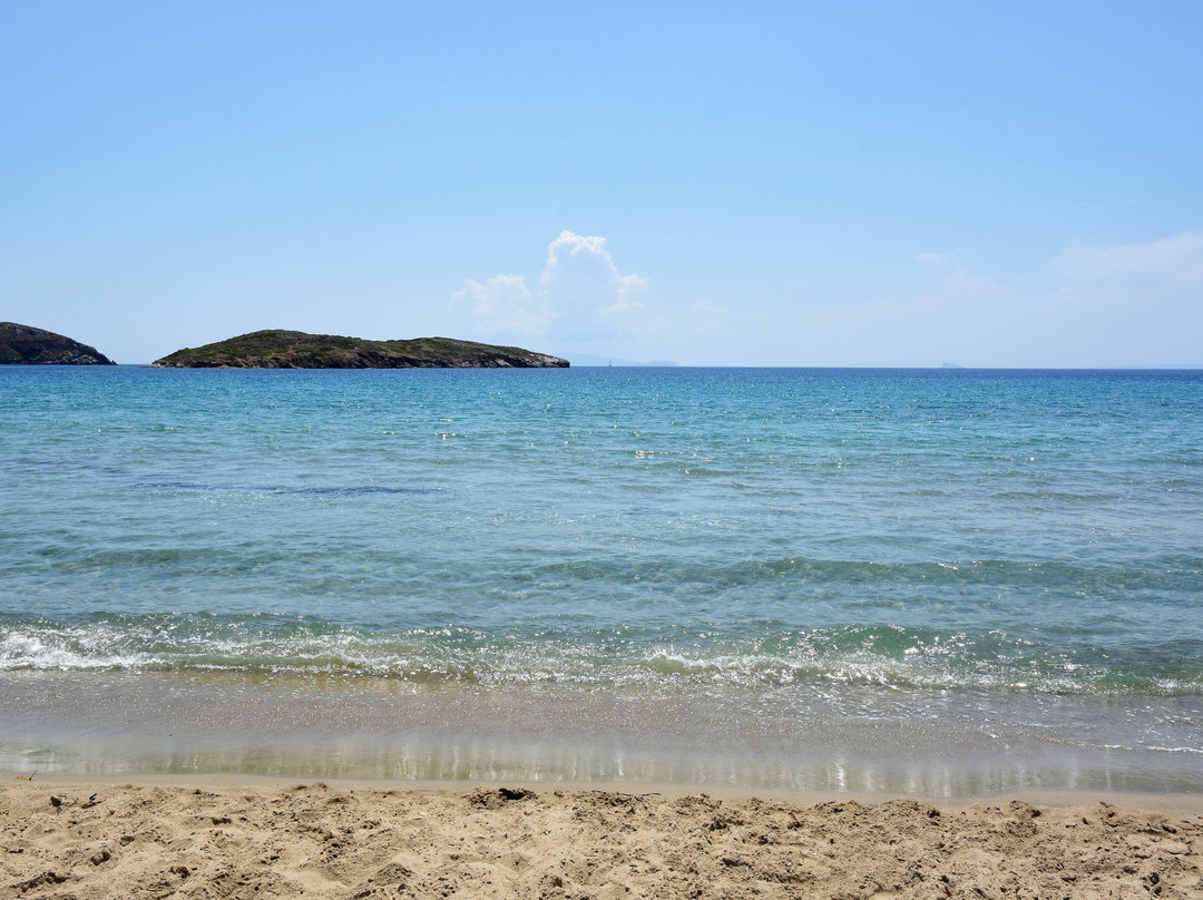 Agathopes Beach景点图片