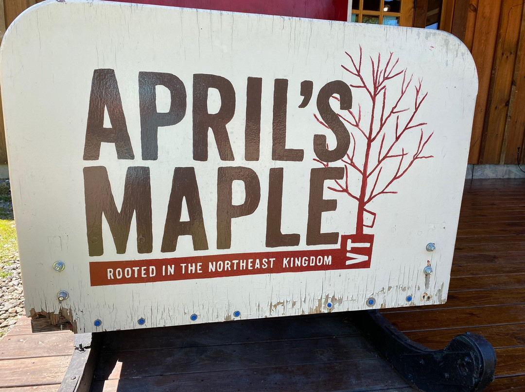 April's Maple景点图片