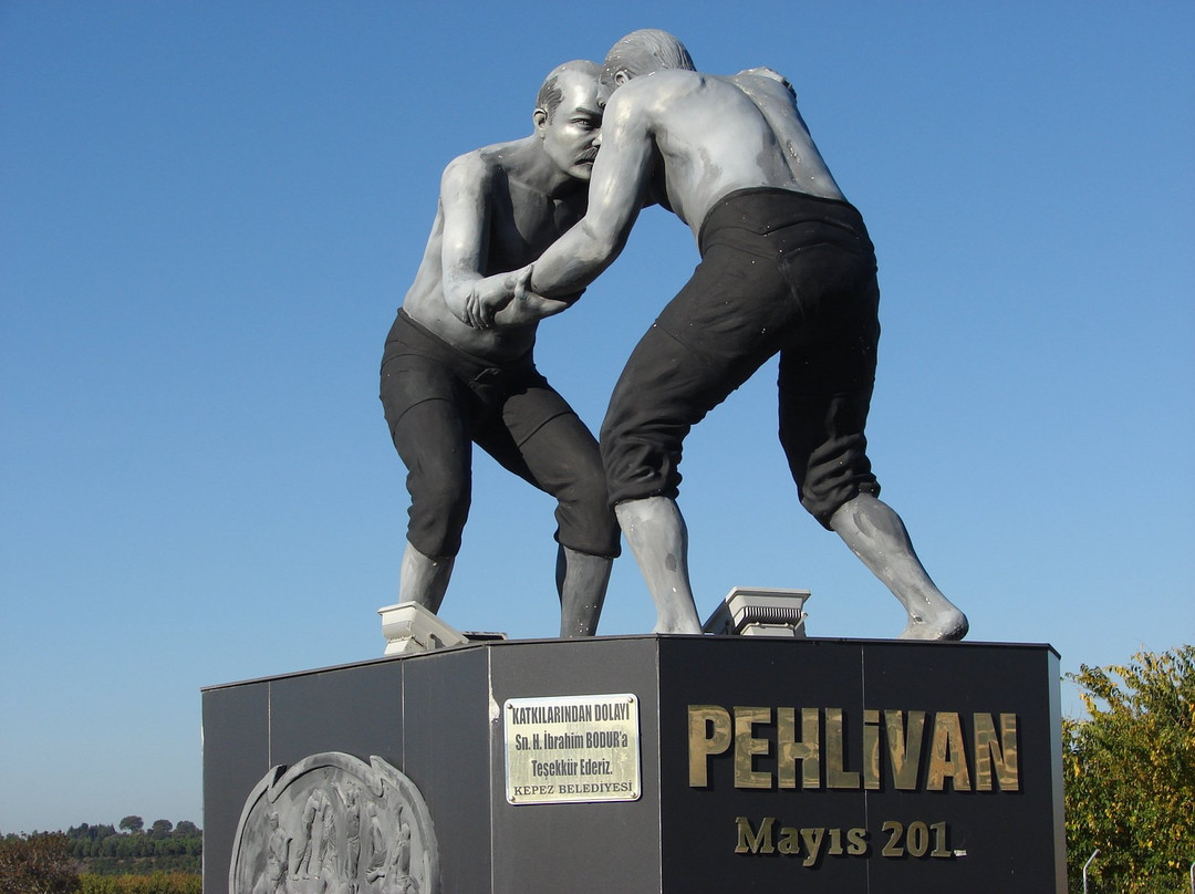 Kepez Pehlivan Heykeli景点图片