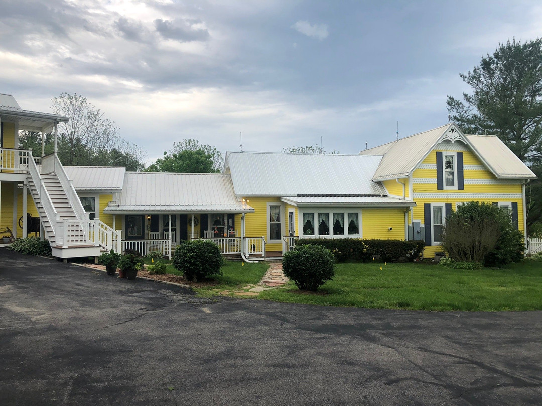 1875 Homestead Bed and Breakfast主图