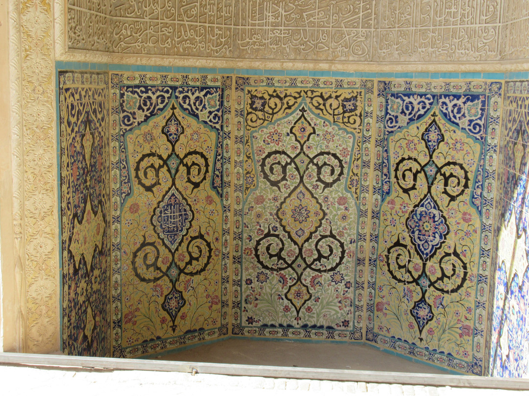 Agha Bozorg Mosque景点图片