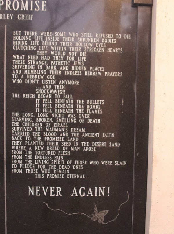 Desert Holocaust Memorial-棕榈沙漠必去景点