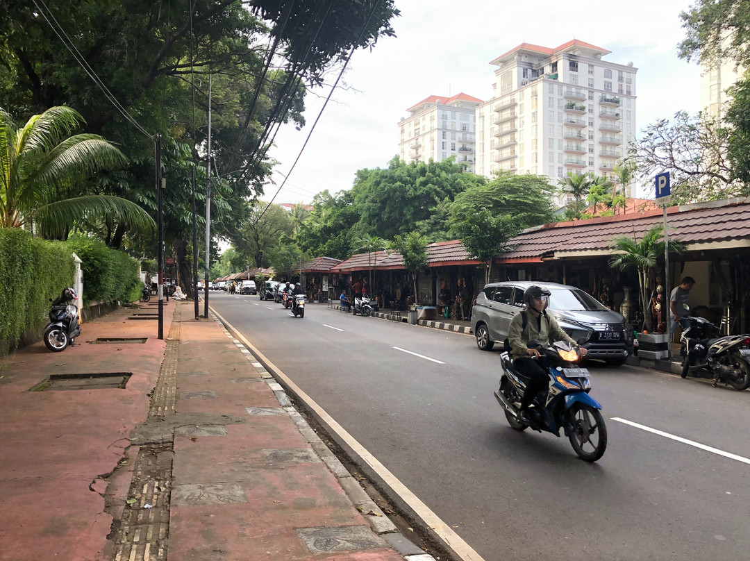 泗水路古董街跳骚市场-雅加达必去景点