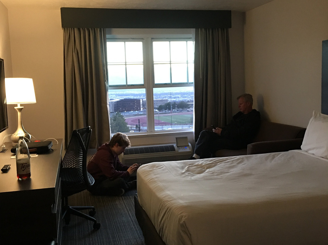 大学宾馆及会议中心主图