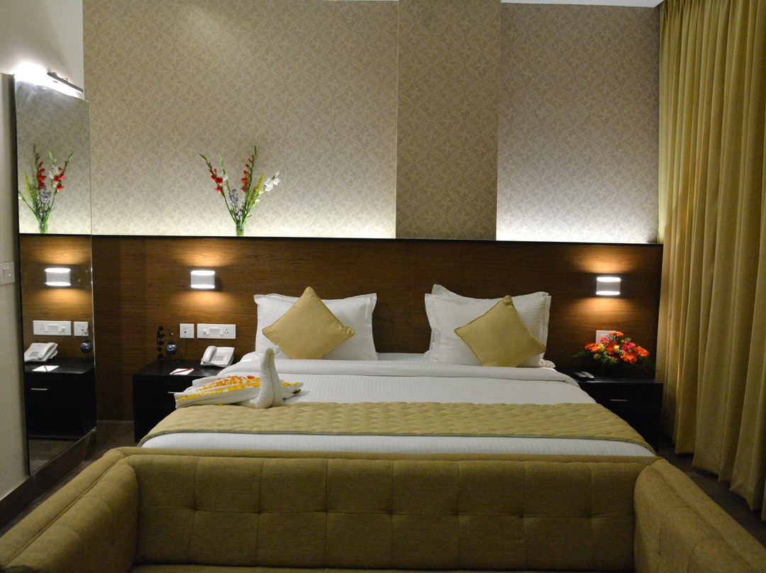 Hotel Sree Annamalaiyar Park主图